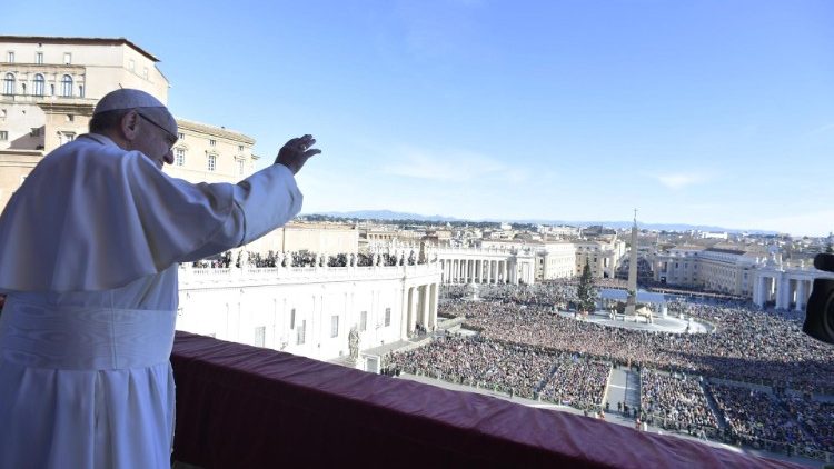 Papa Francisco: “Navidad es fraternidad entre personas de toda nación y cultura”
