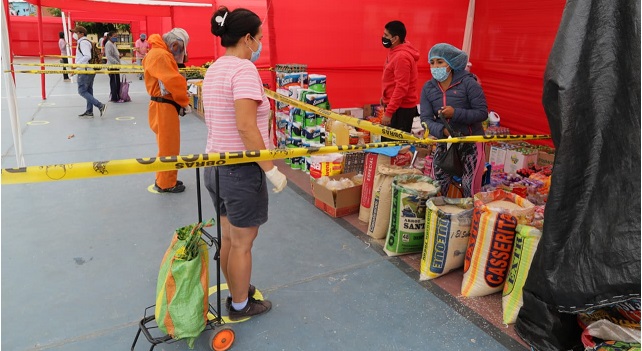 Empezó a funcionar el cuarto mercado agropecuario itinerante en complejo deportivo de Chimbote