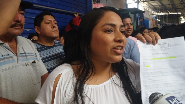Exdirigentes del Mercado Modelo de Chimbote tratan de impedir que nueva presidenta asuma funciones