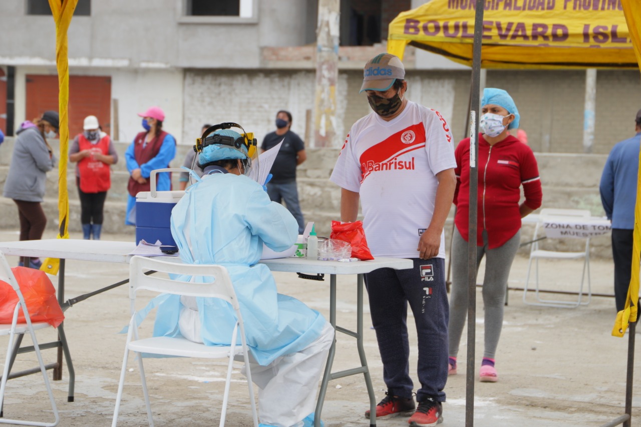 Chimbote: detectan a 38 comerciantes positivos de covid-19 en mercado "Israelita"