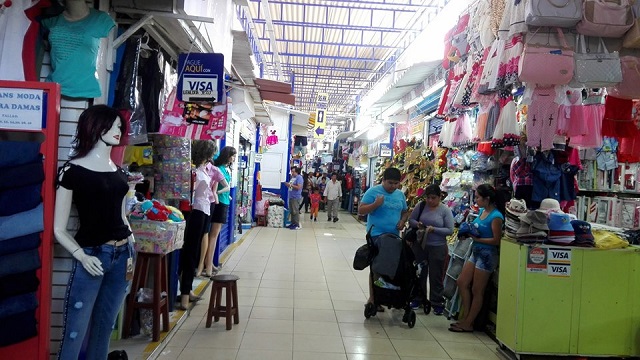 Ventas por Navidad en el Mercado Modelo de Chimbote disminuyeron en 20 por ciento