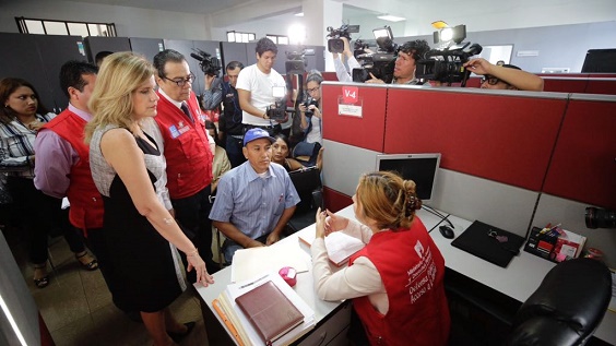 Mercedes Araoz: “Trabajamos por la igualdad de derechos entre hombres y mujeres”