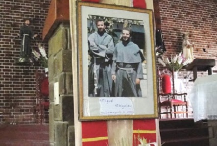 Bambarén anuncia que el Papa Francisco beatificará a misioneros asesinados por SL