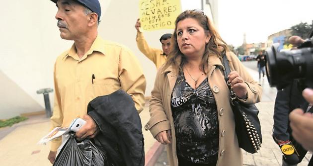 Desde clandestinidad: Esposa de César Álvarez dice que es inocente 