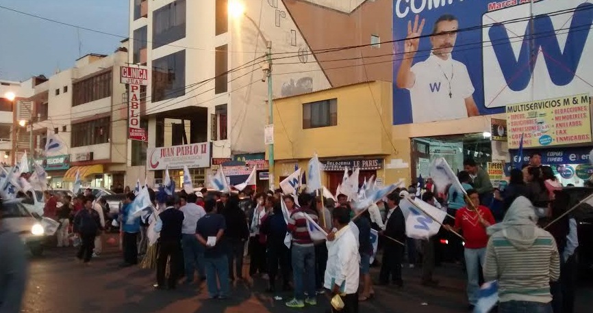 Militantes de “Puro Áncash” ya celebran posible triunfo de Waldo Ríos