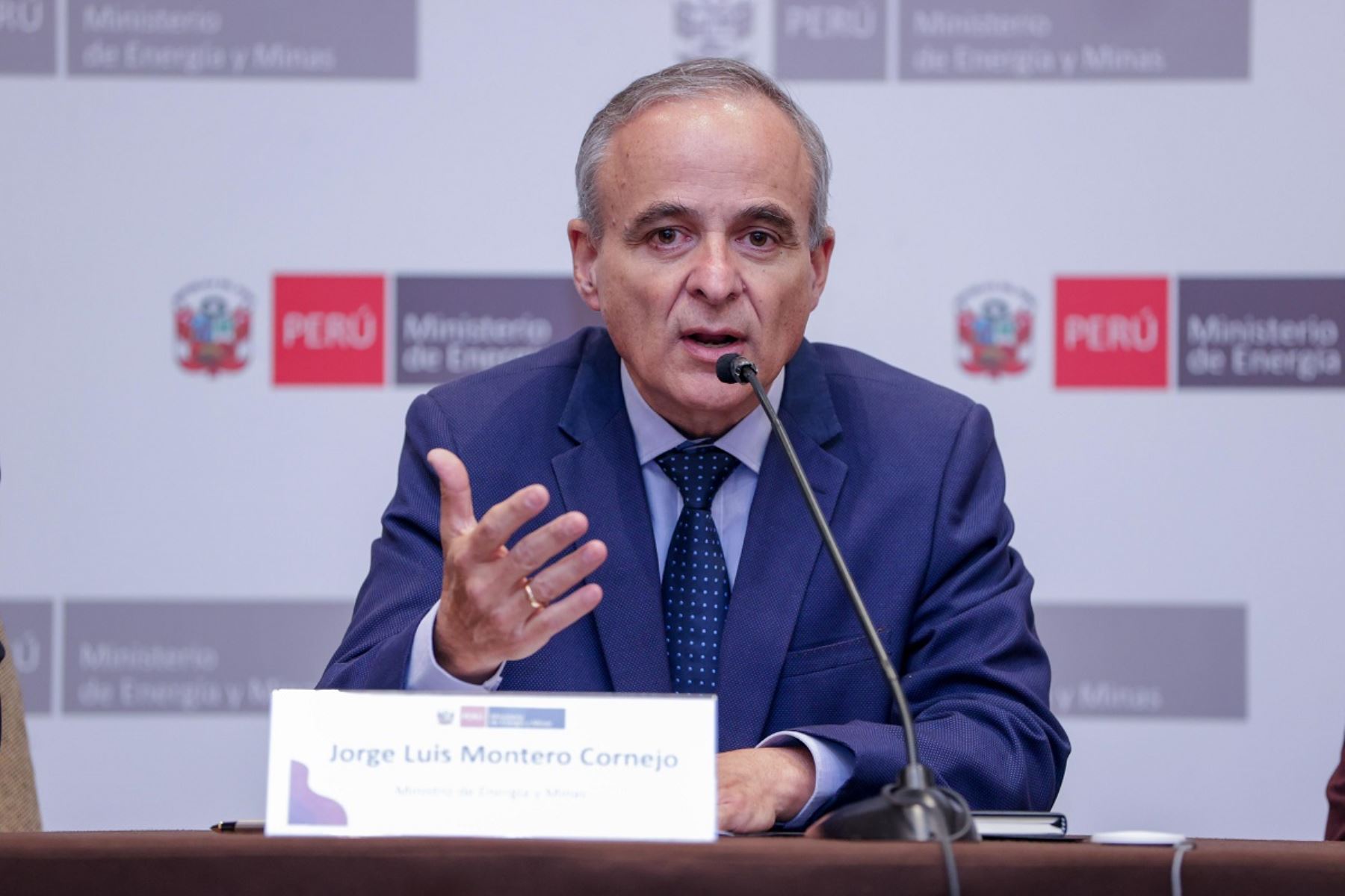 Anuncian que en seis meses se logrará  tener una consensuada ley y reglamento de minería artesanal y pequeña