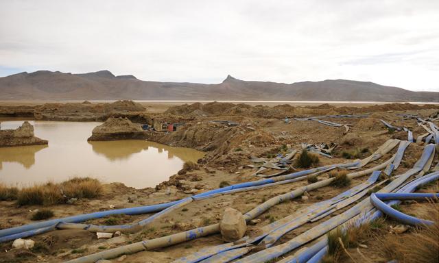 Control de SUNAT a compradores de insumos frenará minería ilegal