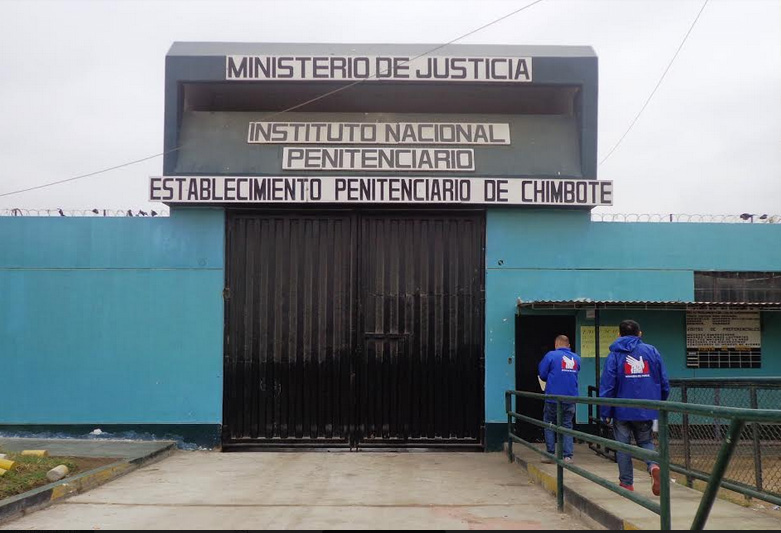 Defensoría insta a garantizar adecuada atención en el ingreso de visitas al Penal de Cambio Puente