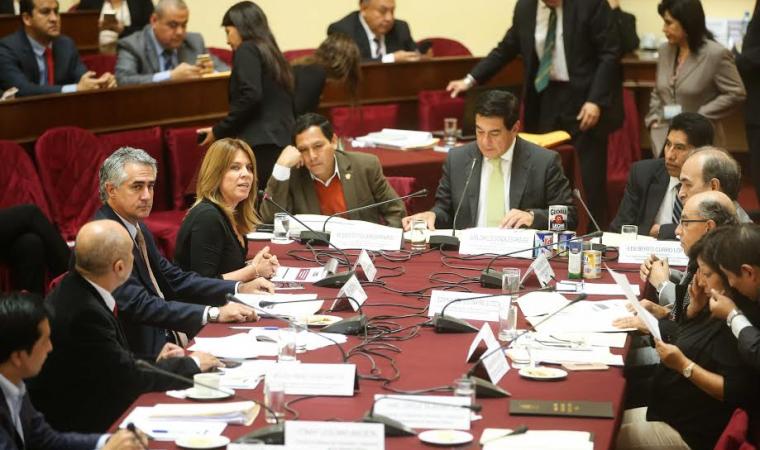 Ministra Aljovín descarta que programa Qali Warma distribuya la marca Pura Vida y otros alimentos modificados