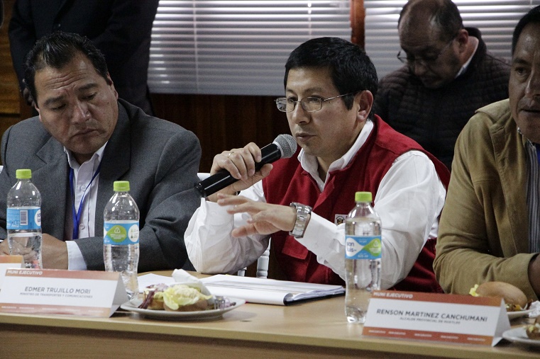 Ministro de Vivienda anuncia que en octubre inicia ejecución de Vía de Evitamiento de Chimbote