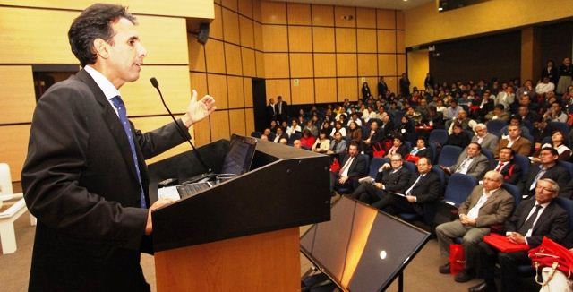 Realizarán estudios para detectar problemas impiden el despegue productivo de regiones