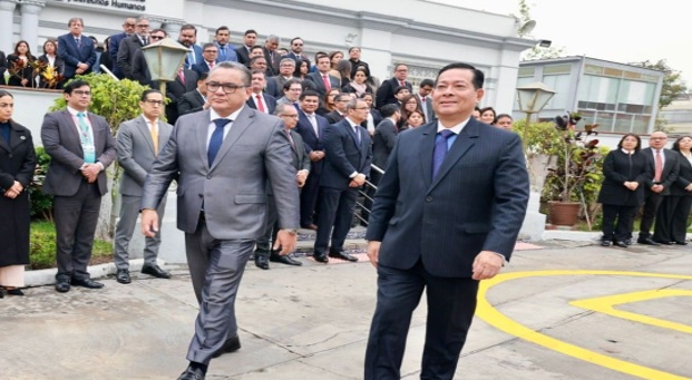 Rechazan que Santiváñez haya pedido favores de Eduardo Arana para beneficiar a “El Diablo”