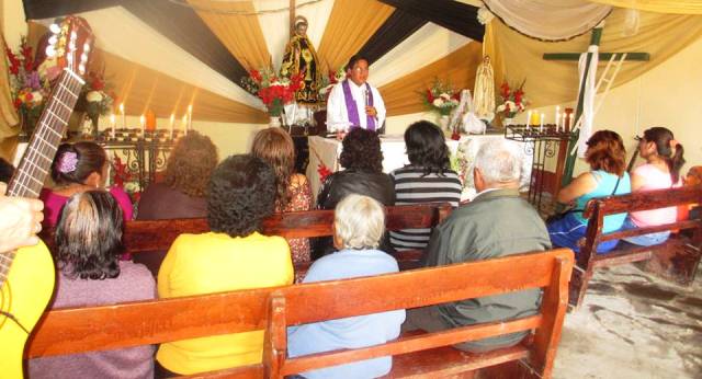 Huarmey: agradecen servicio de joven sacerdote Alex Gordillo