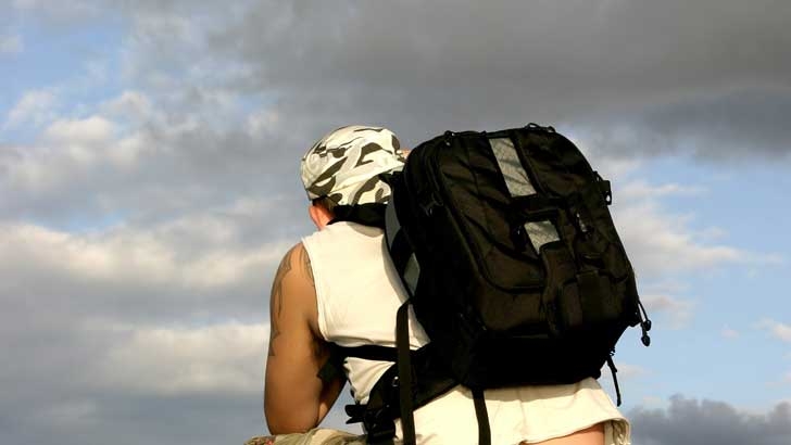 ¿Qué es la mochila emocional y cómo aprender a soltarlas?