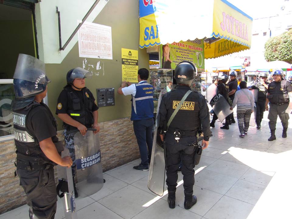 Chimbote: embargarían puestos del "Modelo" si no cumplen con pagar arbitrios e impuestos a la MPS