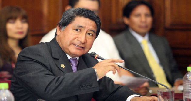 Congresista Julca propone crear fondo de desarrollo productivo