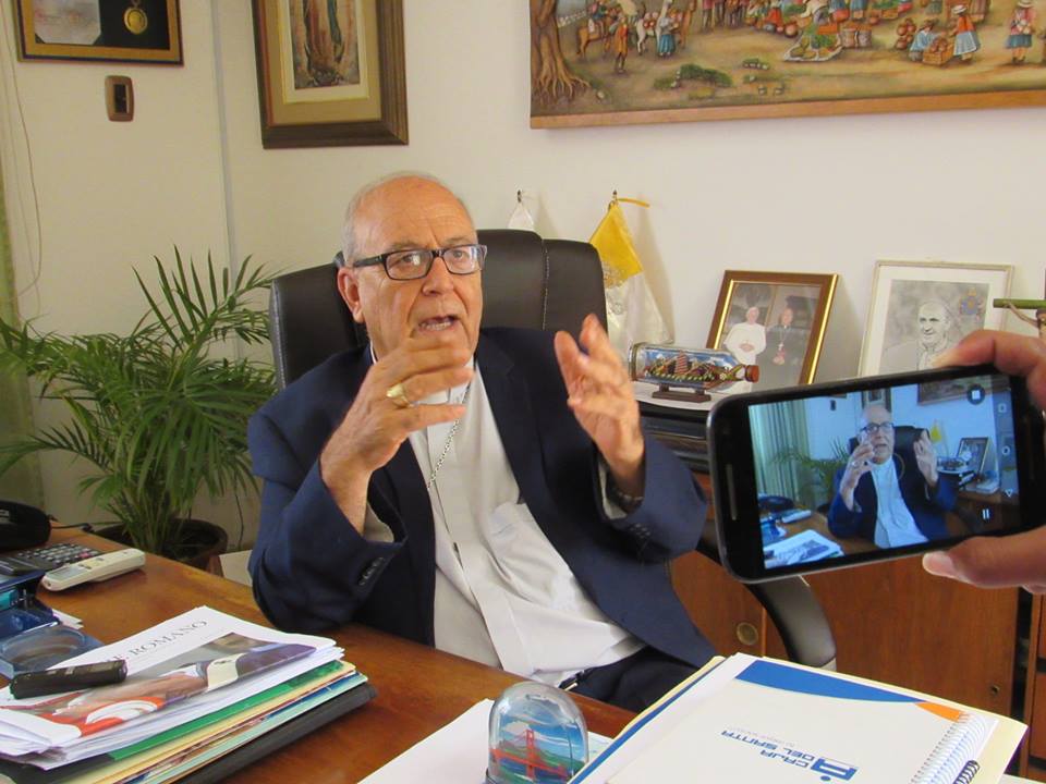 Obispo de Chimbote califica como ‘cuadro dramático’ lo ocurrido con las cabezas de la política nacional