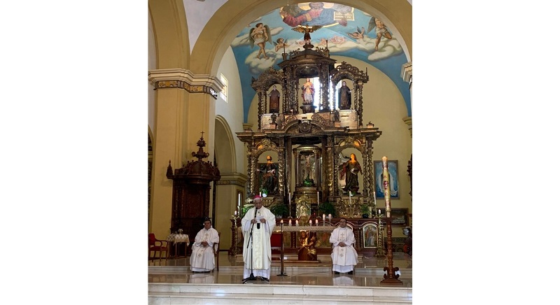 Monseñor Cabrejos pide “que la caridad brille, ahora, más que nunca”