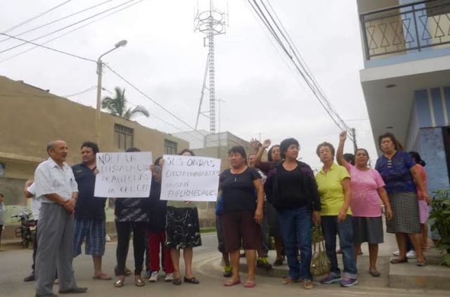 Chimbote: moradores de San Isidro exigen retiro de antena de telefonía