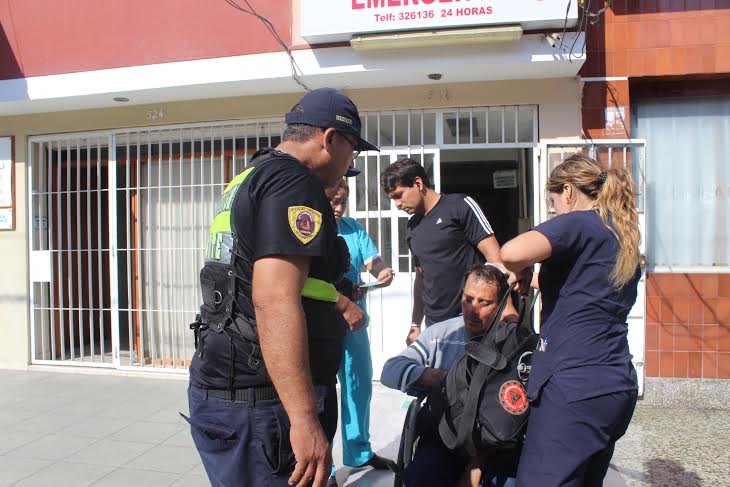 Chimbote: Motociclista quedó grave tras chocar con un auto