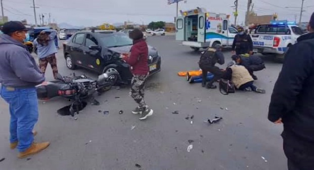 Motociclista resultó herido al chocar su unidad contra un colectivo en Nuevo Chimbote