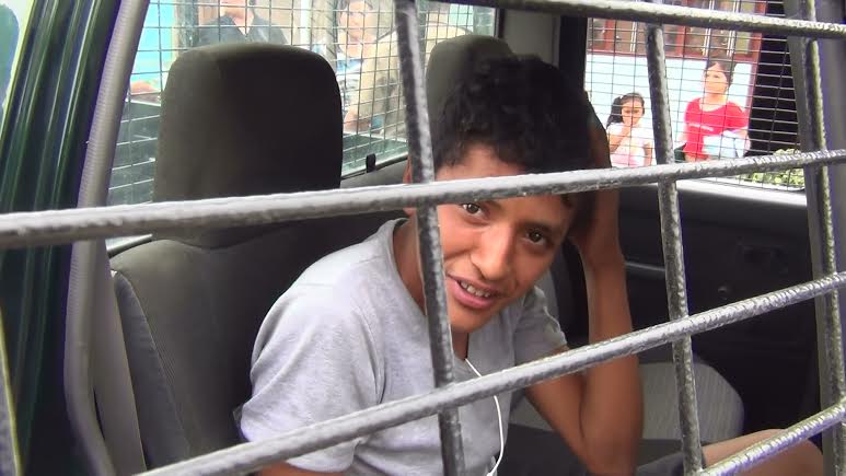  Mototaxista retiene a agente de serenazgo para evitar ser llevado a la comisaría