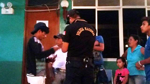 Mototaxista y su amigo estuvieron a punto de ser linchados por romper net en Chimbote