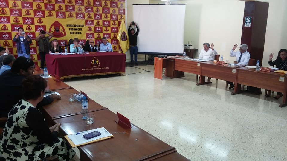 Chimbote: pleno de regidores aprueban defensa de los terrenos del proyecto Chinecas 