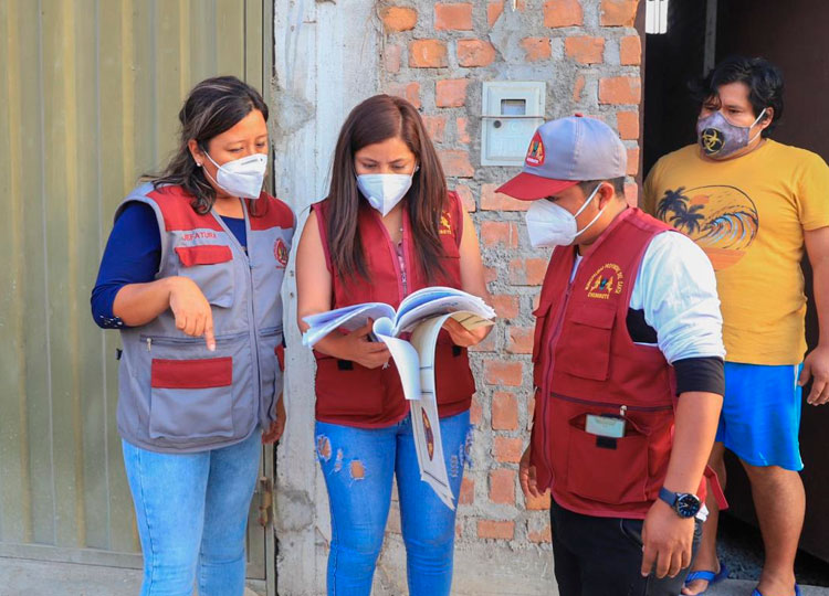 Comuna entregó títulos de propiedad en varios asentamientos humanos de Chimbote