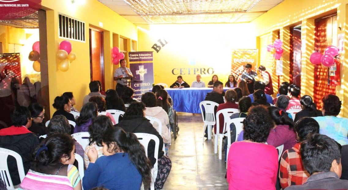 Talleres producticos para personas con habilidades diferentes ofrecen ACAF y comuna provincial del Santa