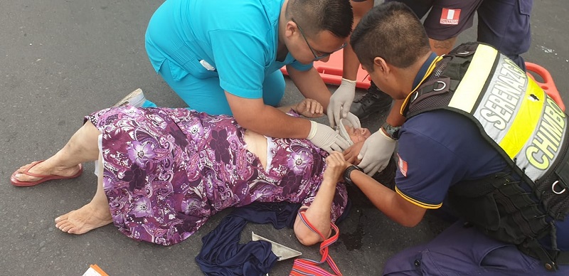 Chimbote: mujer sobrevive tras ser atropellada por motociclista en la avenida Pardo