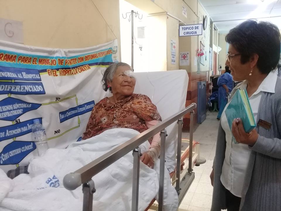 Mujer atropellada se encuentra en hospital La Caleta de Chimbote y necesita ayuda