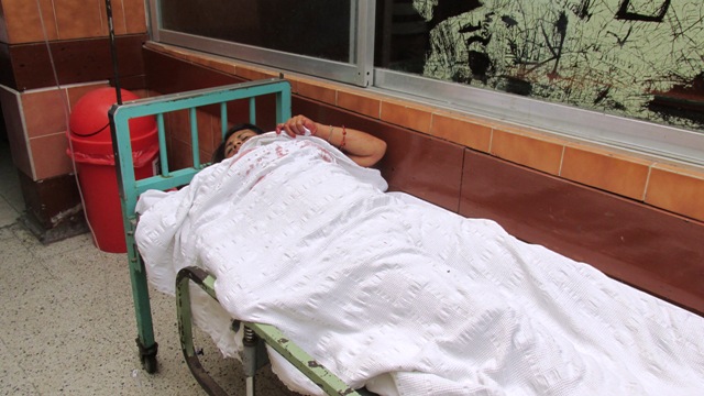 Chimbote: Una mujer fue apedreada en la cabeza cuando tomaba licor en la vía pública