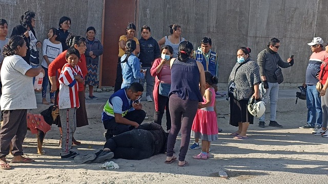 Mujer resultó herida tras caer violentamente de motocicleta en Nuevo Chimbote