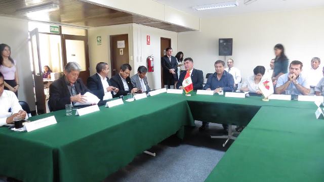 Santa: Comuna distrital firma convenio con SBN para proteger propiedad estatal de invasiones