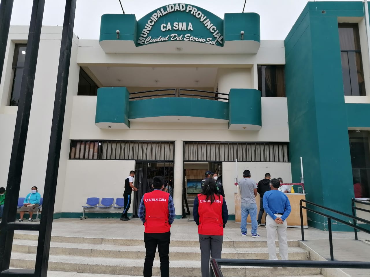 Contraloría alerta riesgos en contrato e inicio de obra por S/ 3.7 millones en Yaután  