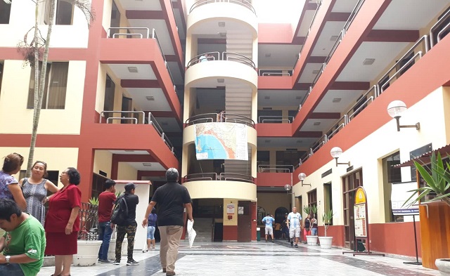 Sunat embarga el palacio edil, el taller y muelle municipal por una deuda de 40 millones de soles