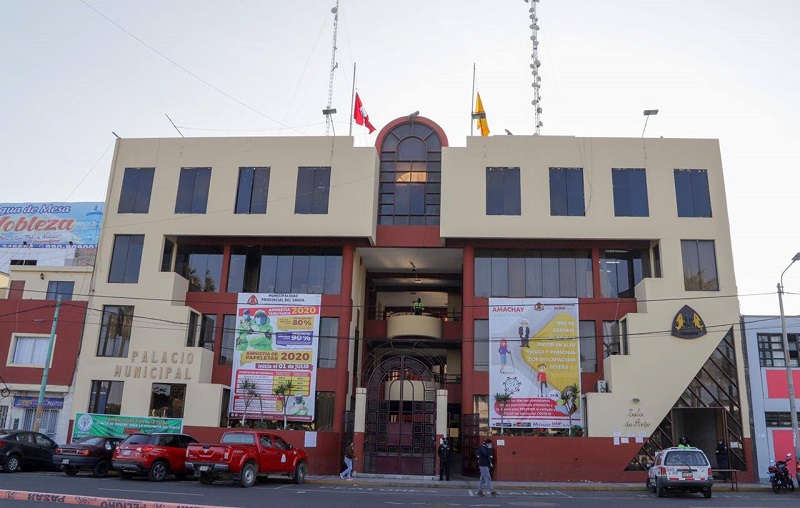 Chimbote: municipio dispone embanderamiento por 199° aniversario de la Independencia del Perú