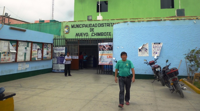 Unos 300 trabajadores del municipio de Nuevo Chimbote no tendrán gratificación