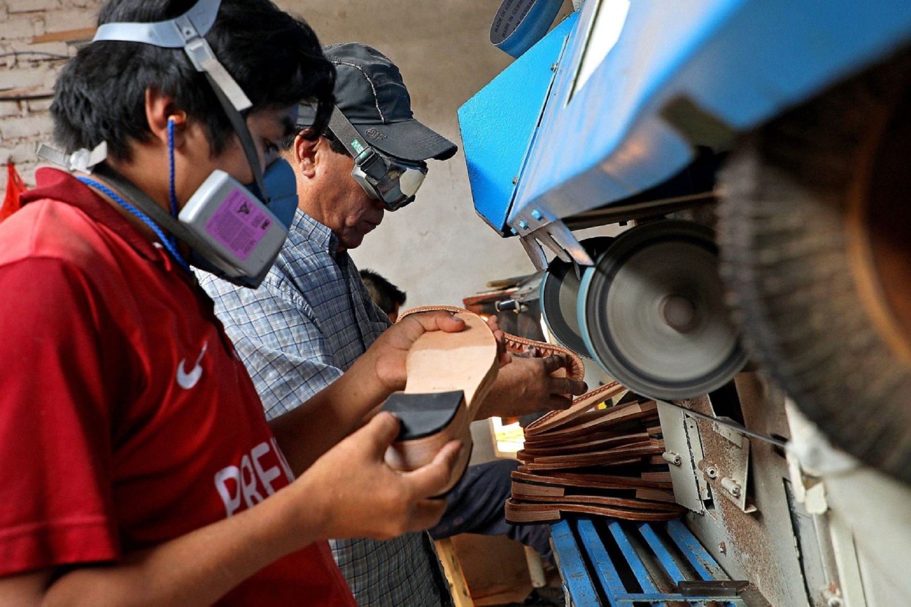 Impulso Myperú: Cofide asigna S/1,140 millones en garantías para fortalecer a mypes