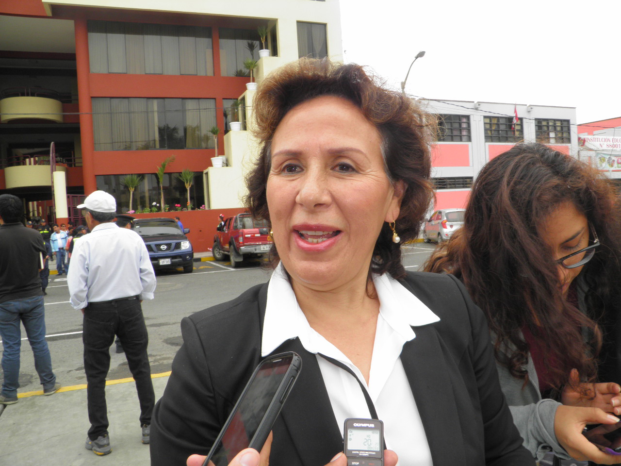Chimbote: Nancy Moreno respalda labor de fiscal que investiga “donantes” de Waldo Ríos 