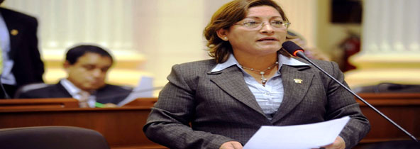 Ministerio Público abre investigación a Nena Escalante por presunto delito de peculado