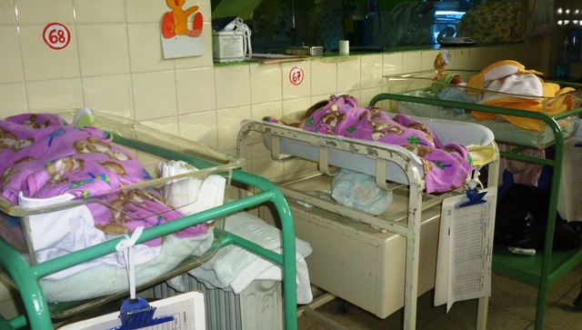 A pesar de carencias Hospital La Caleta atiende más de 200 partos al mes