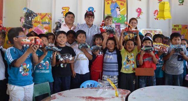 Nuevo Chimbote: 20 mil niños de todo el distrito recibieron regalos en Navidad