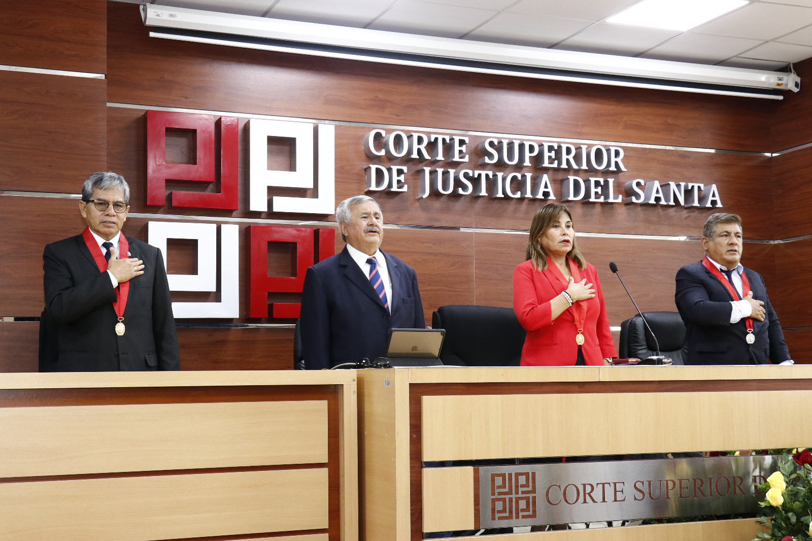 Francisco Távara  participó de puesta en funcionamiento del Juzgado Constitucional de la Corte del Santa