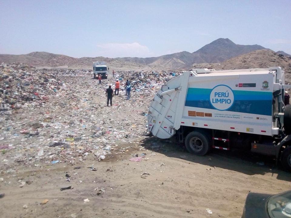 Comuna de Nuevo Chimbote denuncia a gobernador  y consejeros por no entregar terreno destinado a  relleno sanitario 