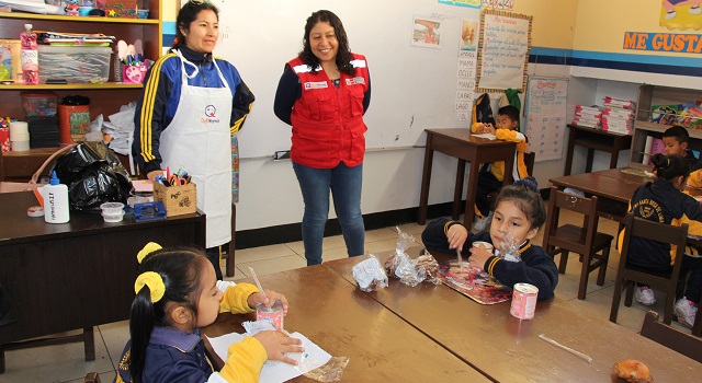 Qali Warma viene verificando el servicio alimentario en las escuelas de la provincia del Santa