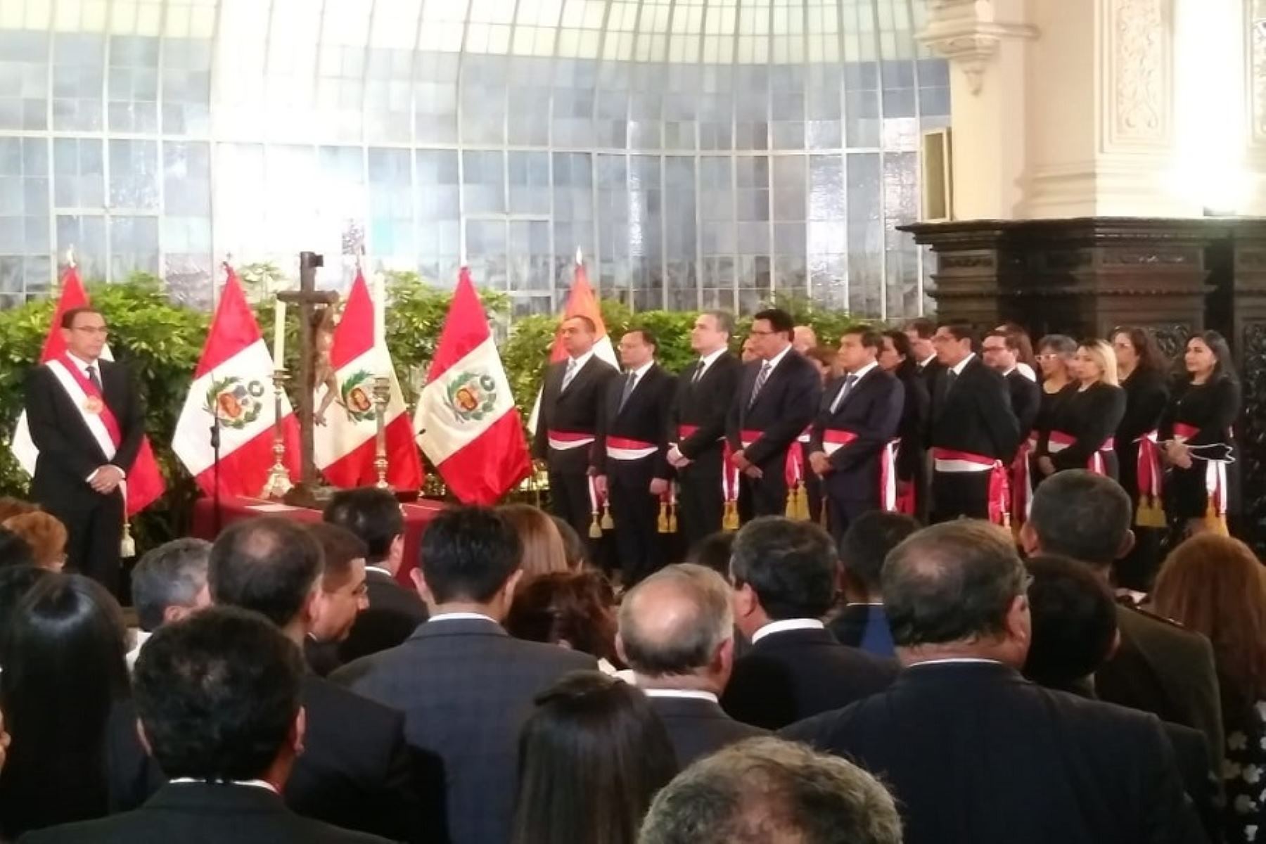 Gabinete "Del Solar" muestra paridad entre varones y mujeres