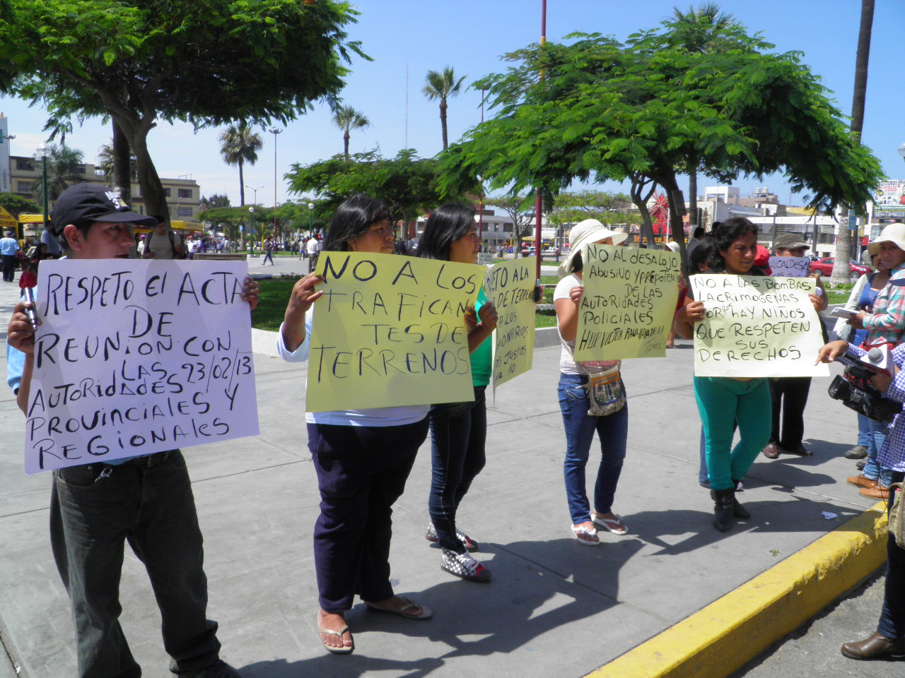 Nuevo Chimbote: Invasores de “Víctor Raúl” exigen no ser desalojados 