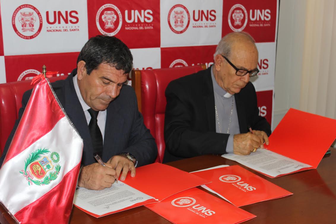 Obispo de Chimbote y rector de la UNS suscriben convenio interinstitucional